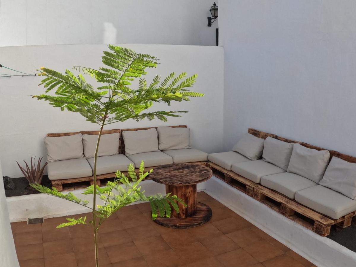 Cozy Waterman Beach House Costa Teguise Buitenkant foto